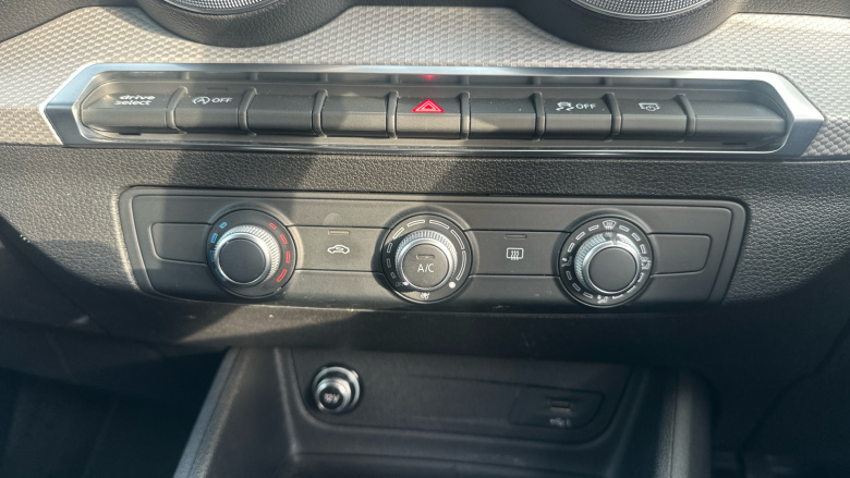 Audi Q2 30 TFSI Sport 5dr Petrol Estate